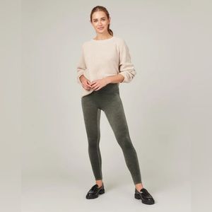 NWT Spanx Velvet Leggings Gray